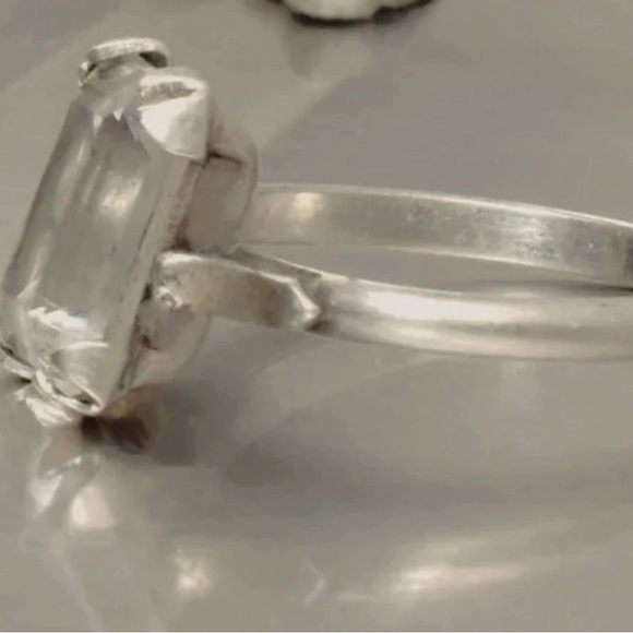 Sterling silver ring - Picture 2 of 5